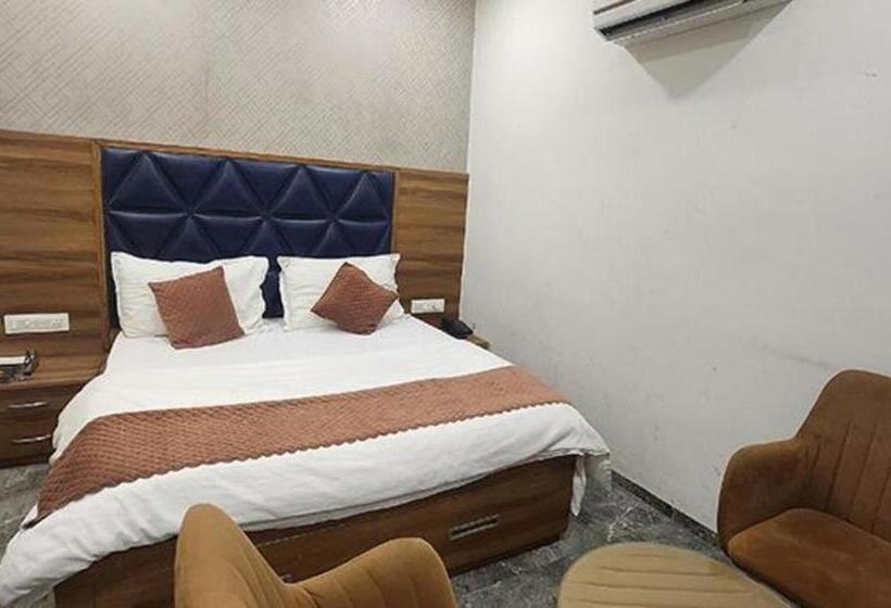Habitació Superior, Fabexpress Royal Mg