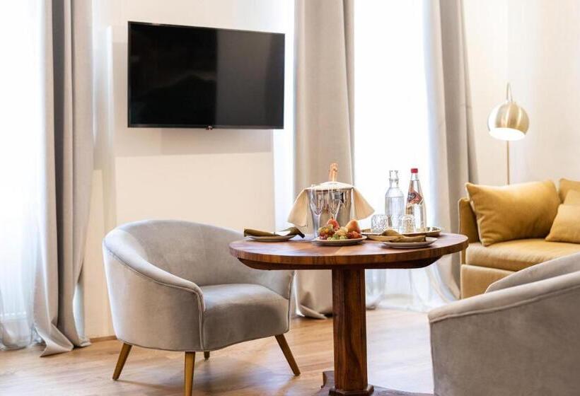 Люкс Повышенной Комфортности, De Merin Boutique Hotel Straden