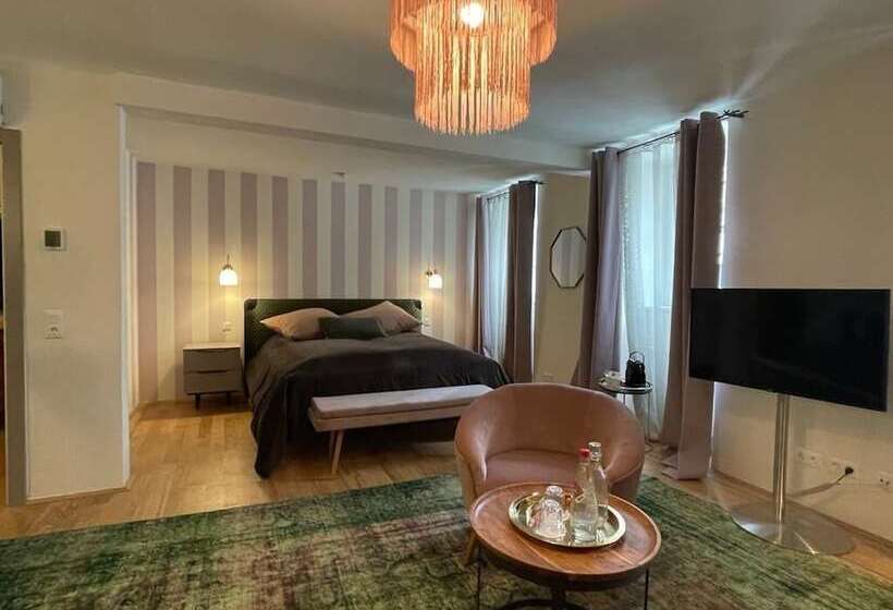 Полулюкс, De Merin Boutique Hotel Straden