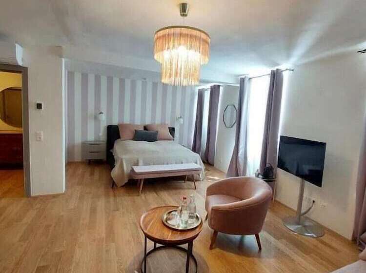Полулюкс, De Merin Boutique Hotel Straden