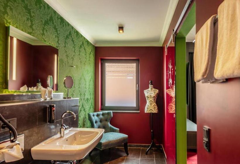 带阳台套房, Haverkamp Suites