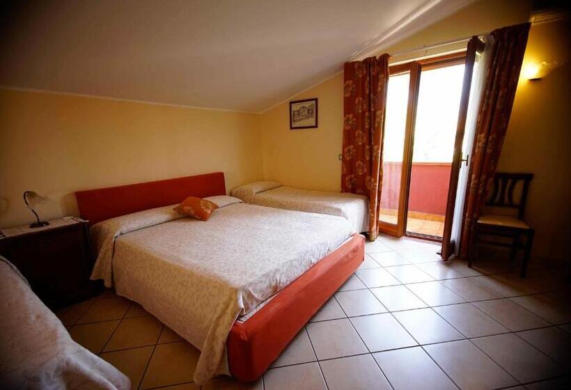 اتاق استاندارد چهار تخته, B&b Casalotto Inn