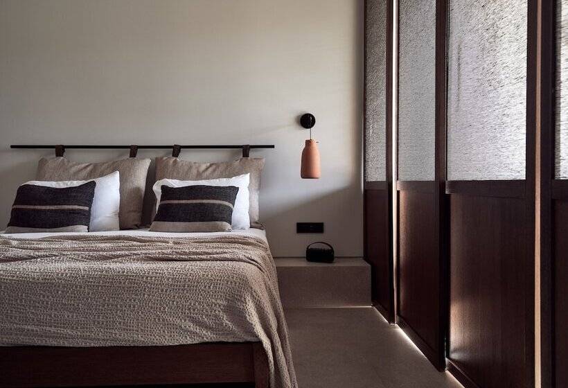 Family Suite, Contessina