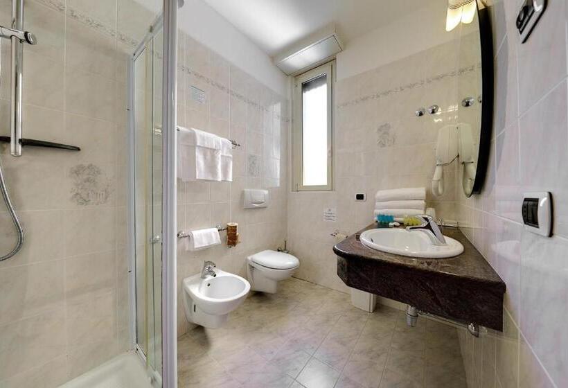 Четырехместный Номер Стандарт, Residence Zust