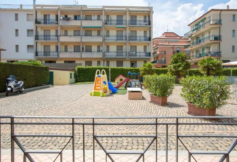 Апартаменты 1 Спальня, Residence Le Saline