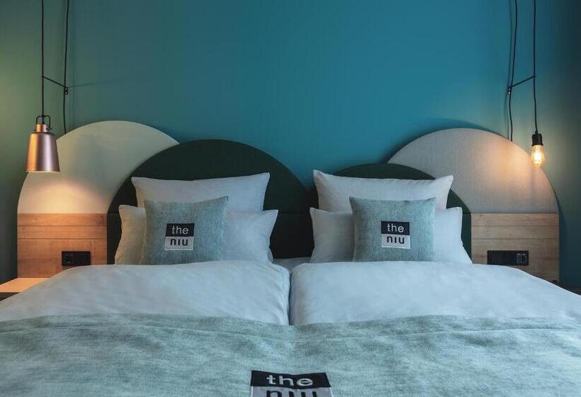 إستوديو قياسى, Holiday Inn   The Niu, Cure Erlangen, An Ihg