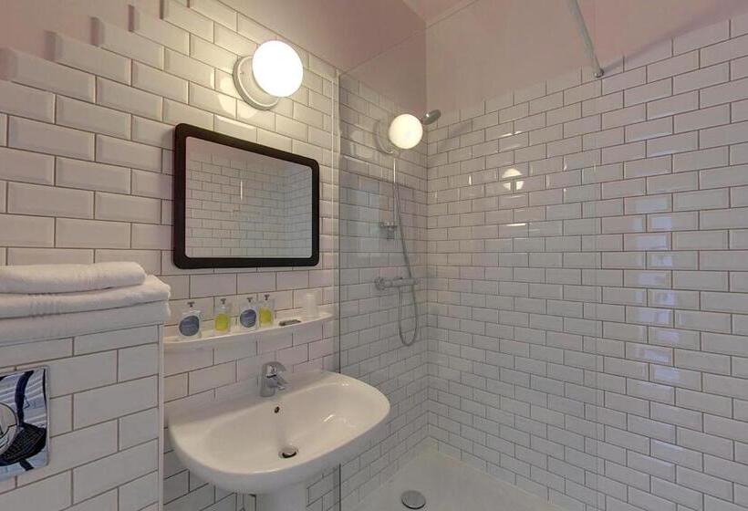 Номер Стандарт Индивидуальный, Hôtel L Orque Bleue