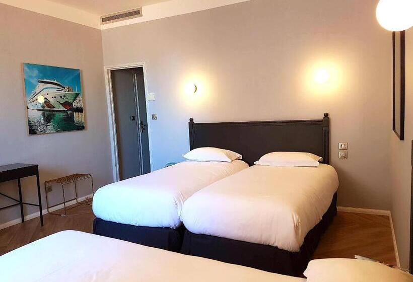 Четырехместный Номер Стандарт, Hôtel L Orque Bleue