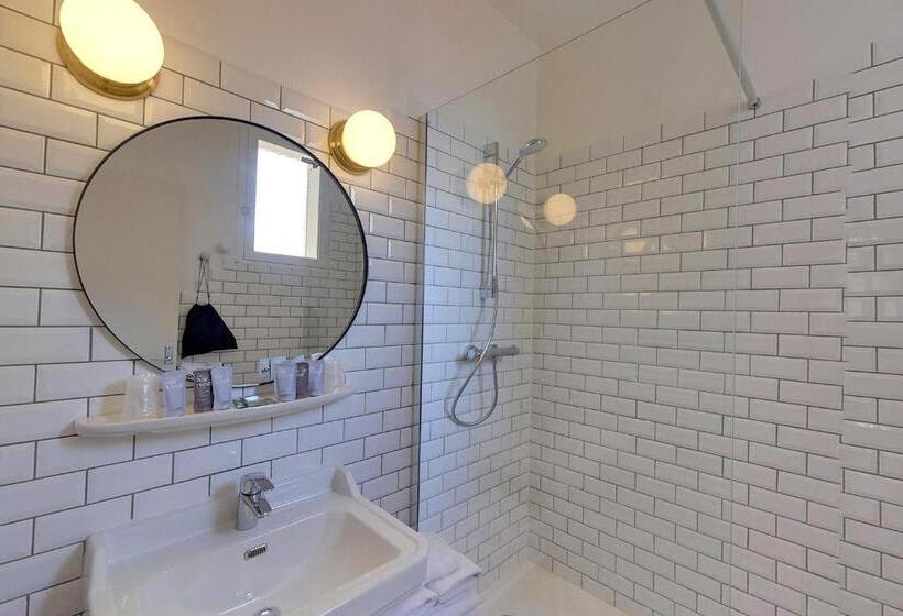 Номер Superior, Hôtel L Orque Bleue