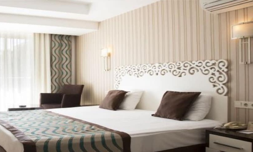 Семейный Номер Вид на Сад, Horus Paradise Resort   All Inclusive