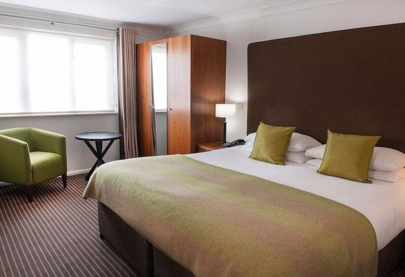 Номер Стандарт, Staverton Park Hotel & Golf Club