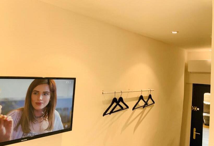 اتاق استاندارد, Chambre Le Merindol