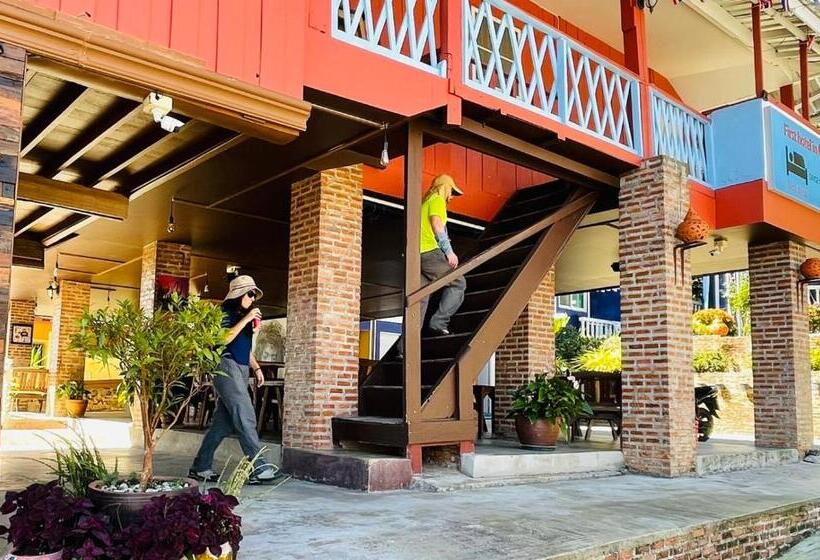 Трехместный Номер Базовый, Shin Sane Guest House