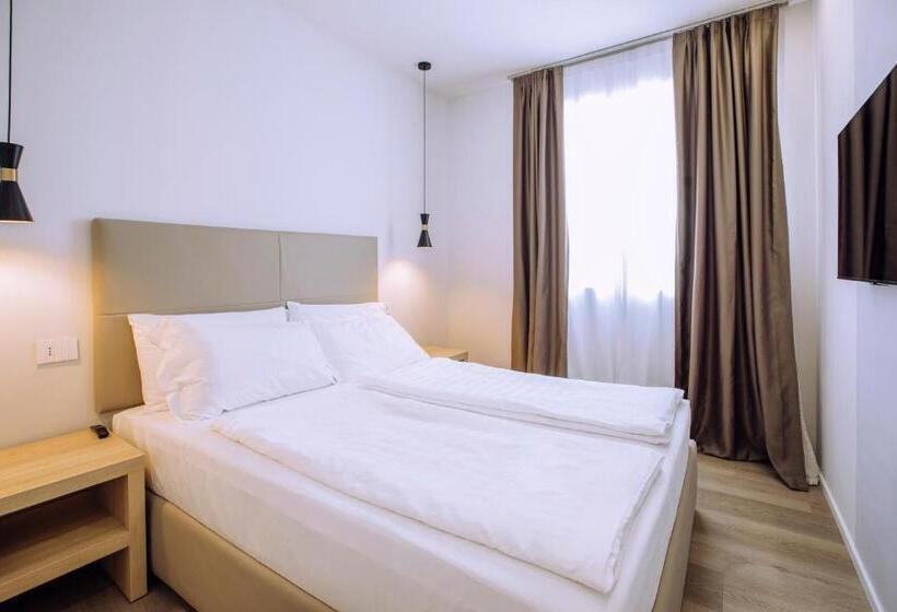 Президентский Люкс, Ah Porticcioli Boutique Apartments
