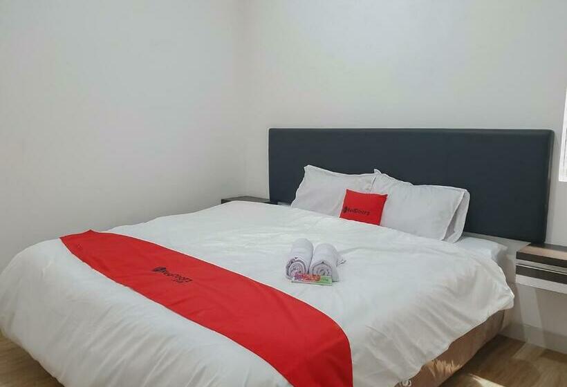 Номер Стандарт, Reddoorz Near Istana Plaza 3