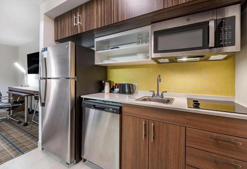 Suite, Mainstay Suites