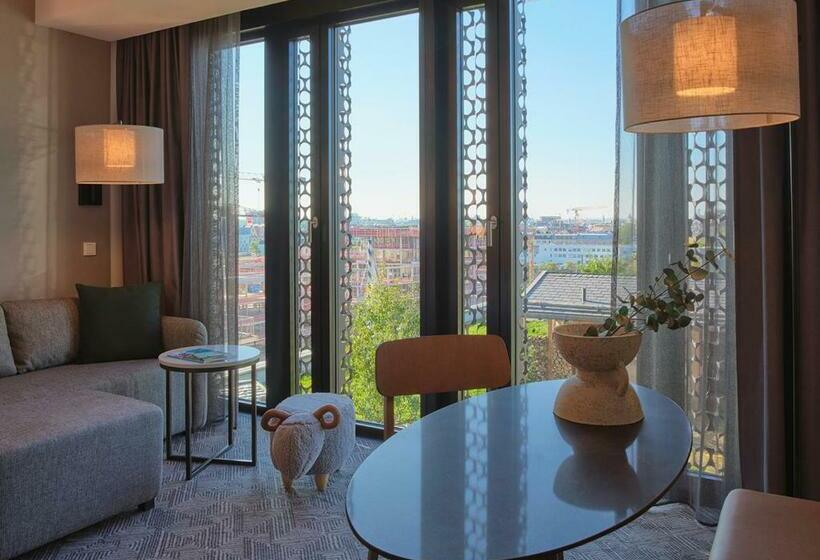 Студия Стандарт, Adina Apartment Hotel Munich