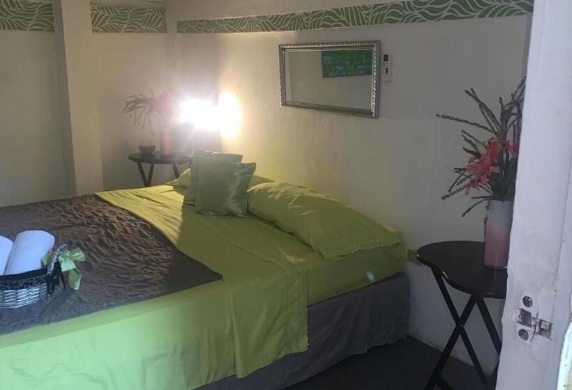 기본룸, Hostal Familiar Villa Nome
