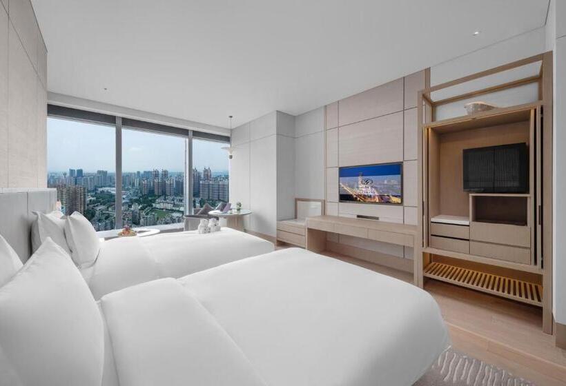 اتاق لوکس یک تخته, Grand Bay Hotel Chengdu