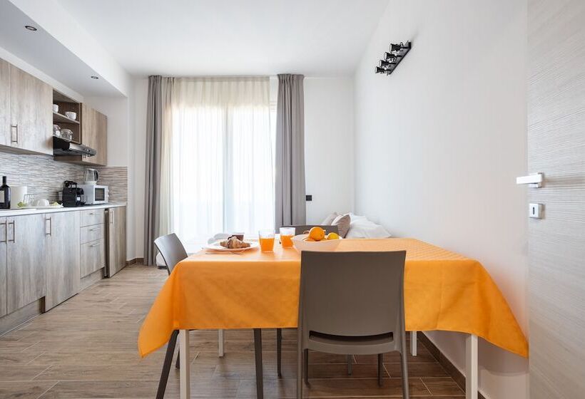 带1个卧室的高级公寓, Solemar Sicilia   Multi Suite