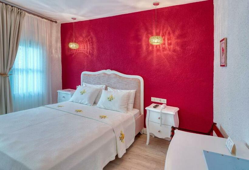带城市景观的套间, Sigacik Gardenya Buti̇k Otel