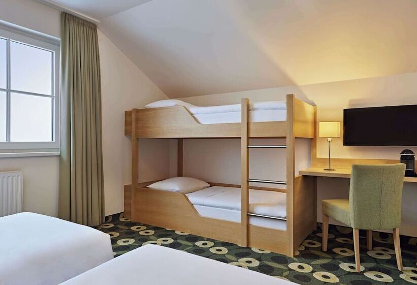Номер Стандарт, Lindner Hotel Nurburgring Motorsport, Part Of Jdv By Hyatt