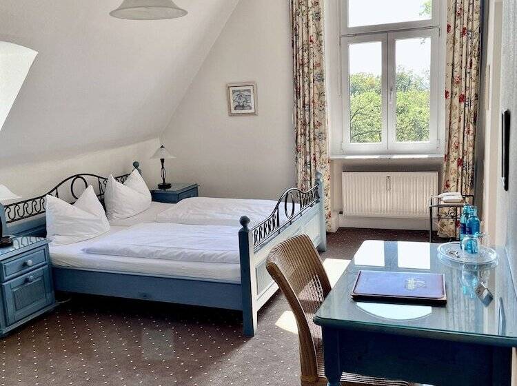 غرفة كومفورت, Villa Sophienhohe