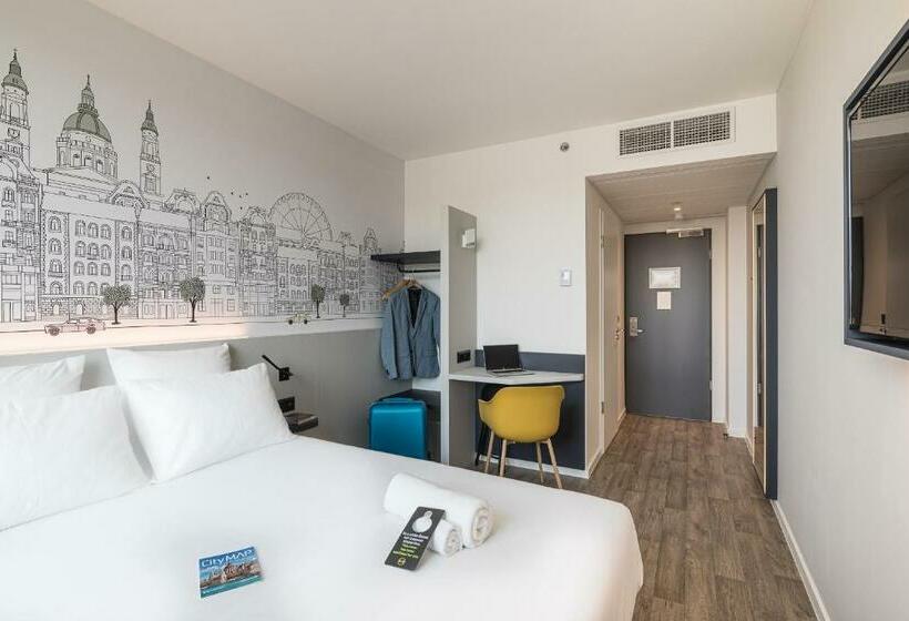 Номер Deluxe, B&b Hotel Budapest City
