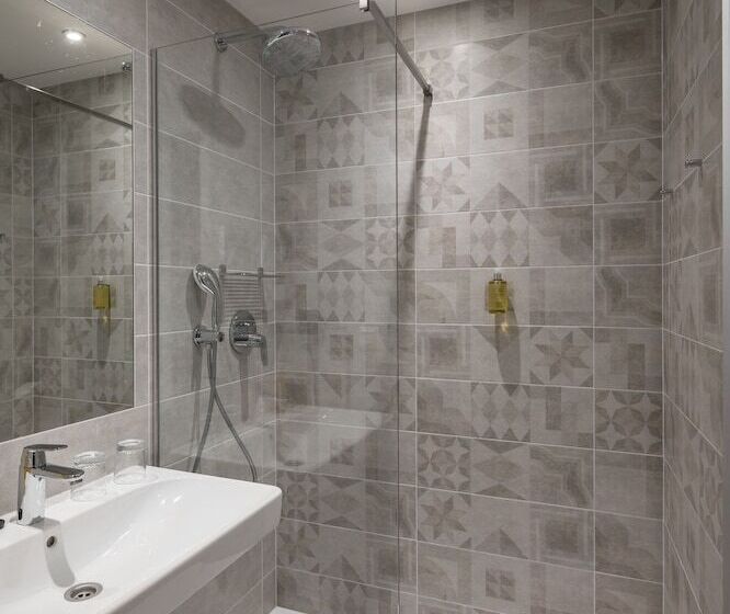 Трехместный Номер Deluxe, B&b Hotel Budapest City