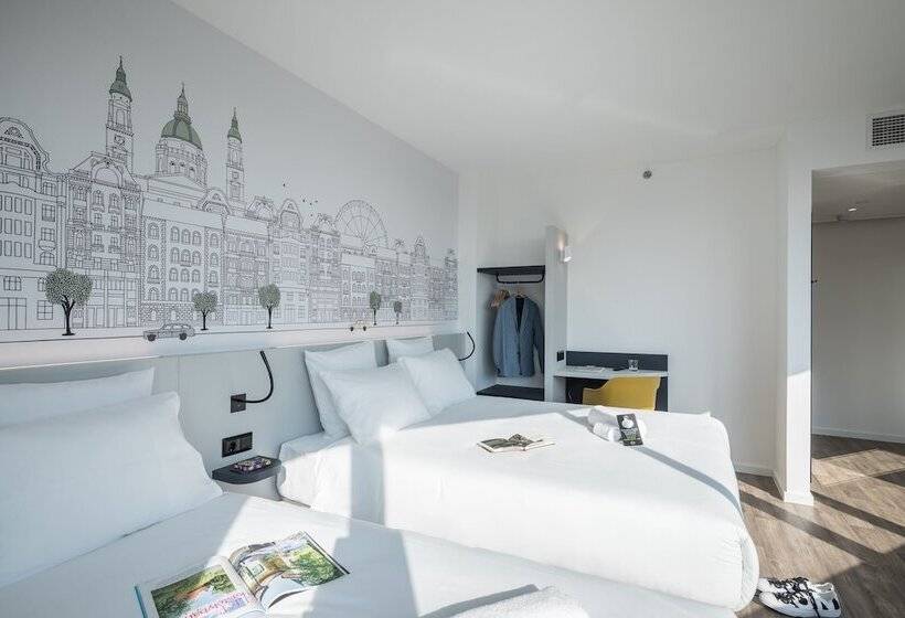 Трехместный Номер Deluxe, B&b Hotel Budapest City