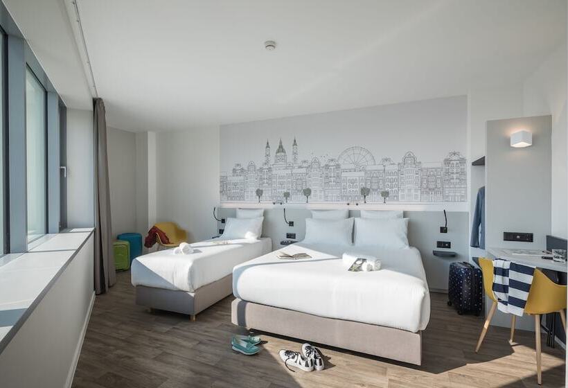 Трехместный Номер Deluxe, B&b Hotel Budapest City