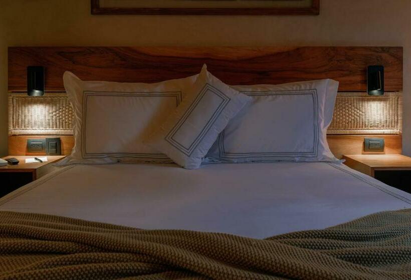 デラックスルーム, El Recinto Luxury