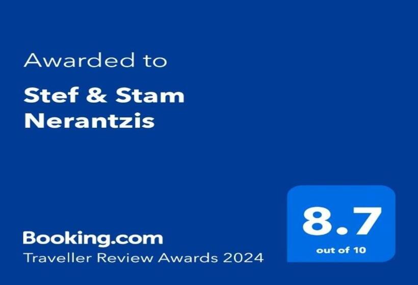 海景豪华三人间, Stef & Stam Nerantzis