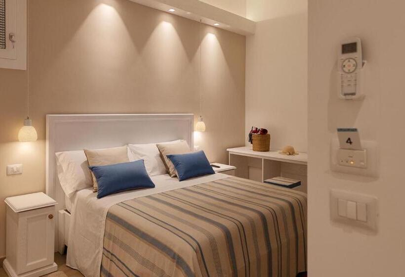 اتاق لوکس, B&b Il Cortiletto