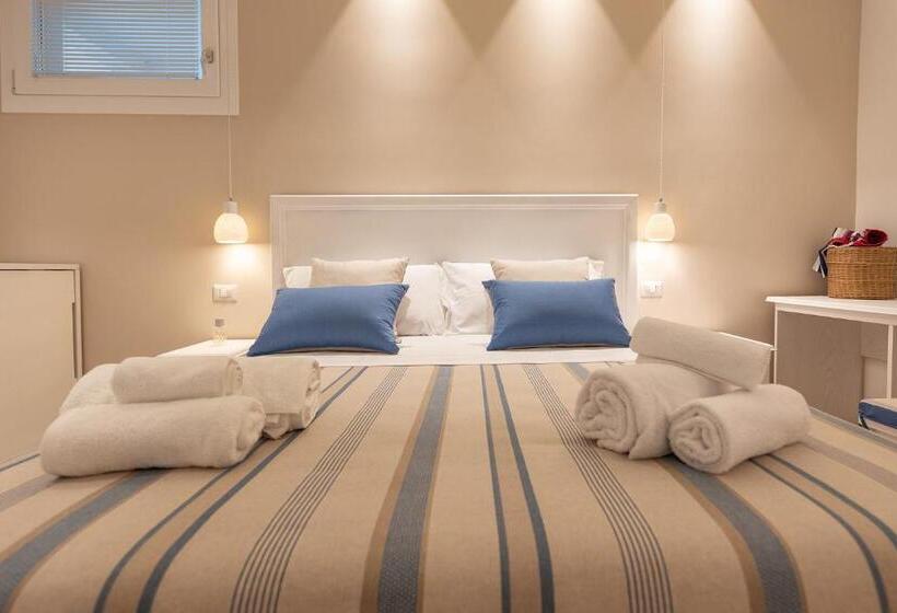 اتاق لوکس, B&b Il Cortiletto