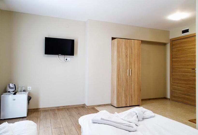 经济房, Family Hotel   City Hotel Yambol