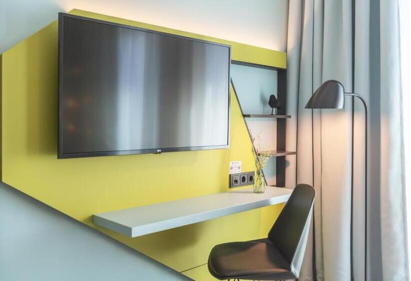 高级大房间, Holiday Inn   The Niu, Seven Dusseldorf Ost, An Ihg