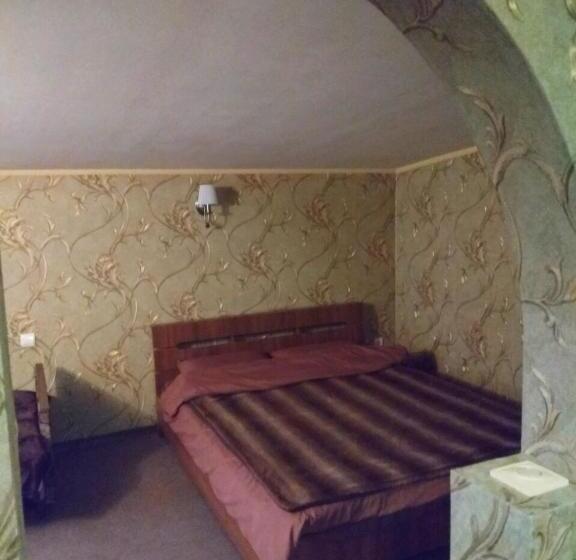 Семейный Номер, Khorol 1 Motel