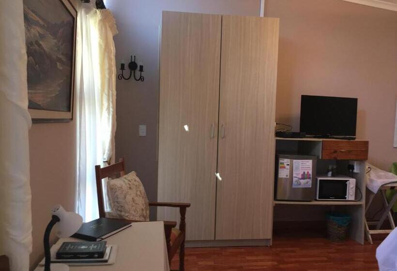 Номер Deluxe, De Sandsteen Gastehuis