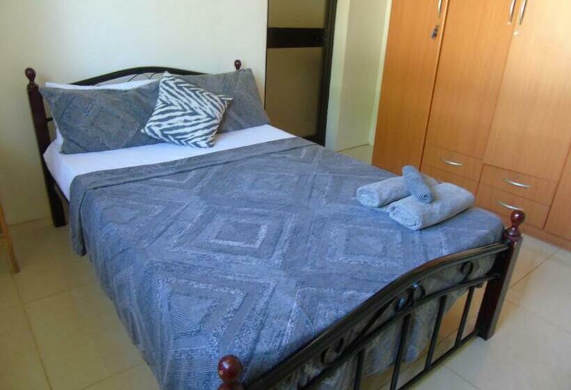 디럭스 룸, Idc Guest House