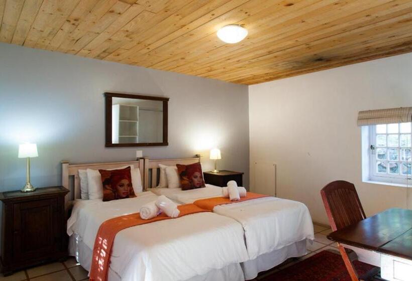 Номер Economy, The Manor House