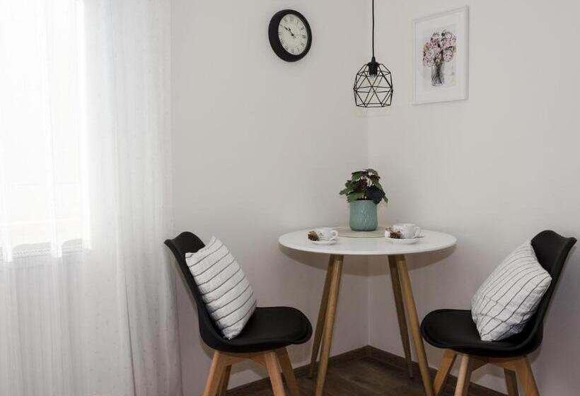 침실 1개 디럭스 아파트, Apartmány U Kotačků