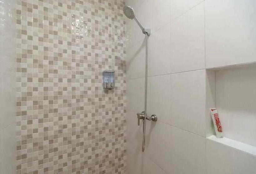 Номер Стандарт, Reddoorz Plus @ Cemara Asri Medan