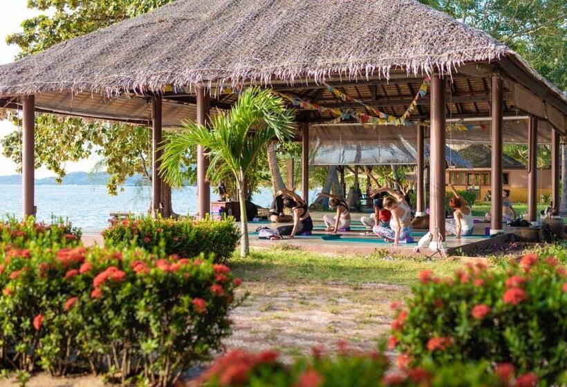 Номер Стандарт Вид на Сад, Satva Samui Yoga And Wellness Resort
