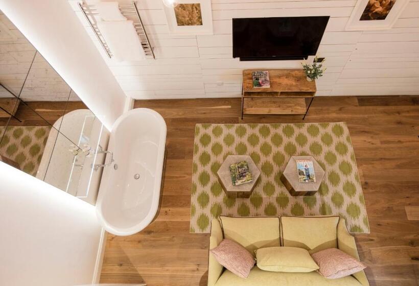 Suite, Barnsley House