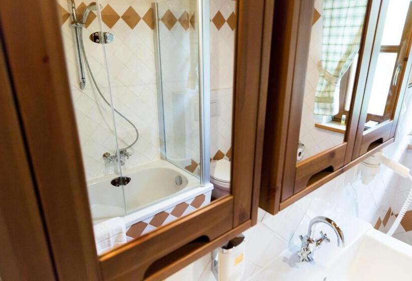 Номер Basic, Gut Klostermuhle Natur Resort & Medical Spa