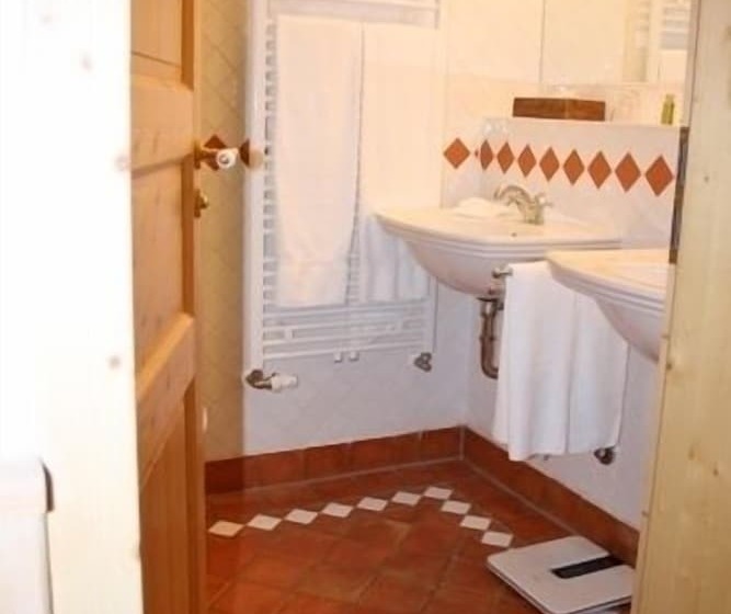 Номер Стандарт, Gut Klostermuhle Natur Resort & Medical Spa