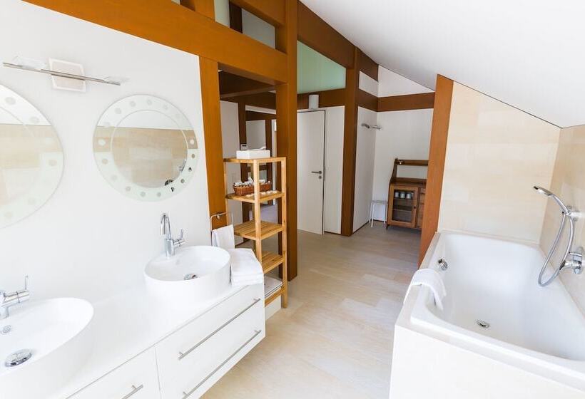Дом 3 Спальни, Gut Klostermuhle Natur Resort & Medical Spa