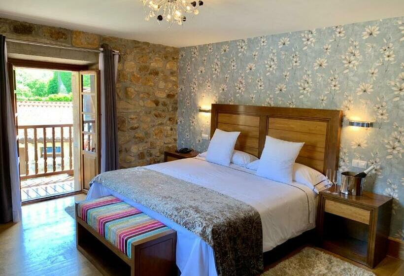 Люкс с Террасой, Akla Hotel Suites Valles Pasiegos