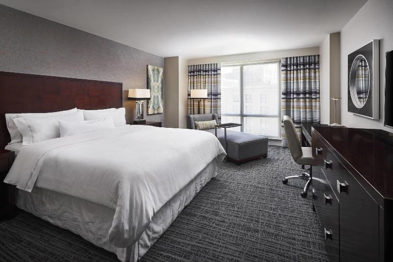 اتاق استاندارد با تخت بزرگ, The Westin Alexandria Old Town